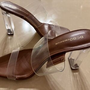 BCBG Georgie Heeled Sandal – Translucent/Brown (Size 8)